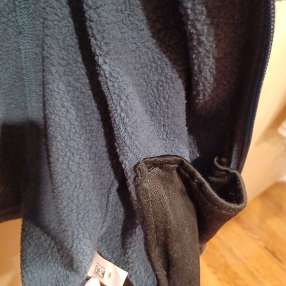 Women's North Face Teal Fleece Jacket - Picture 4 of 5